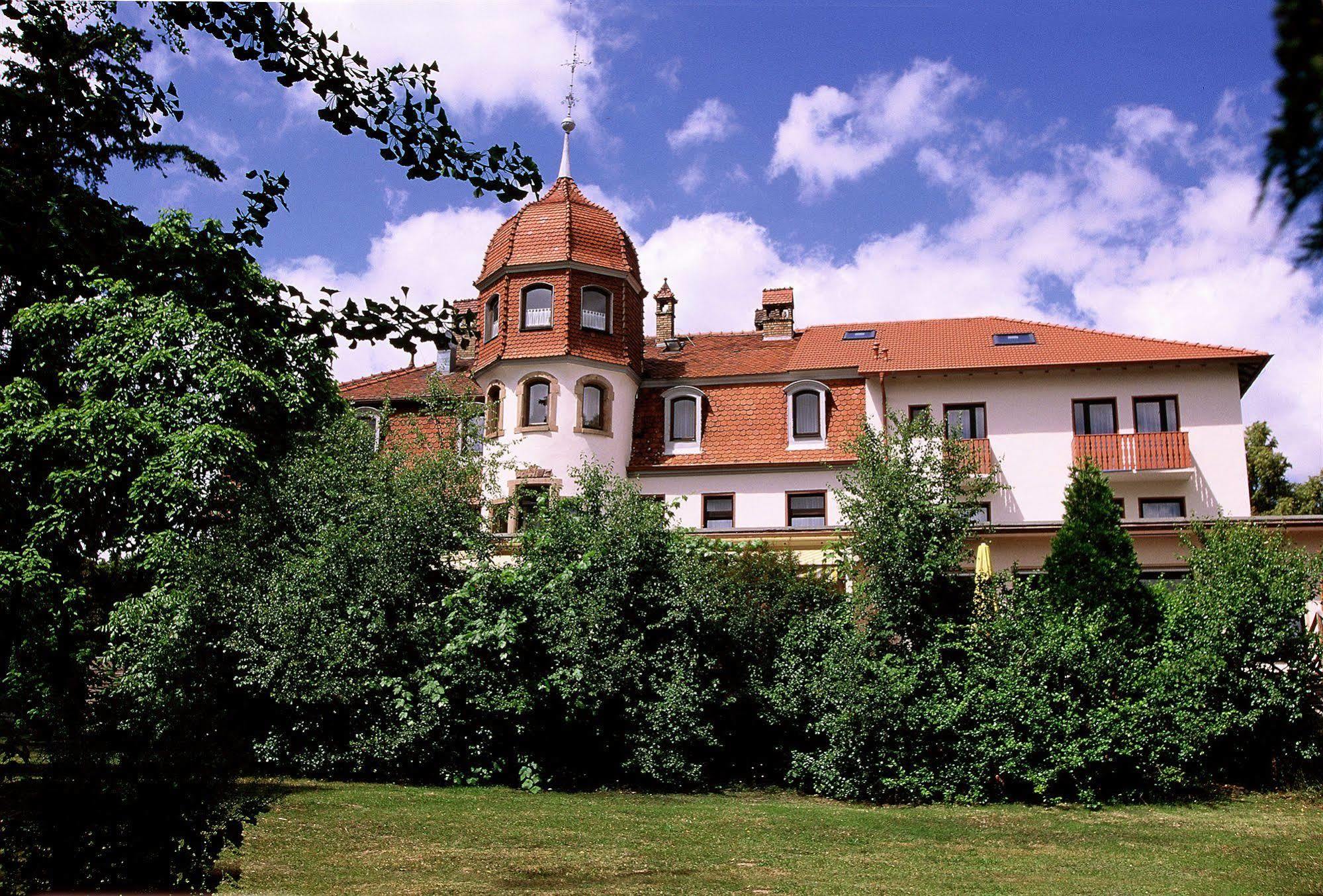 Parkhotel Schillerhain Kirchheimbolanden Buitenkant foto